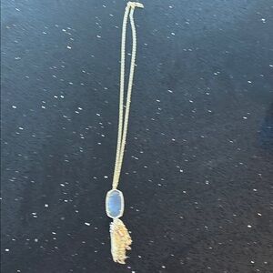 Kendra Scott necklace
